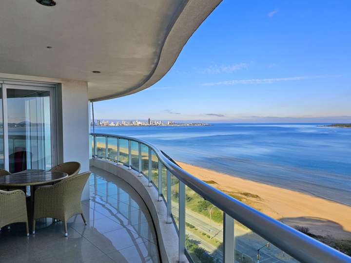 Apartamento en alquiler en Punta Del Este