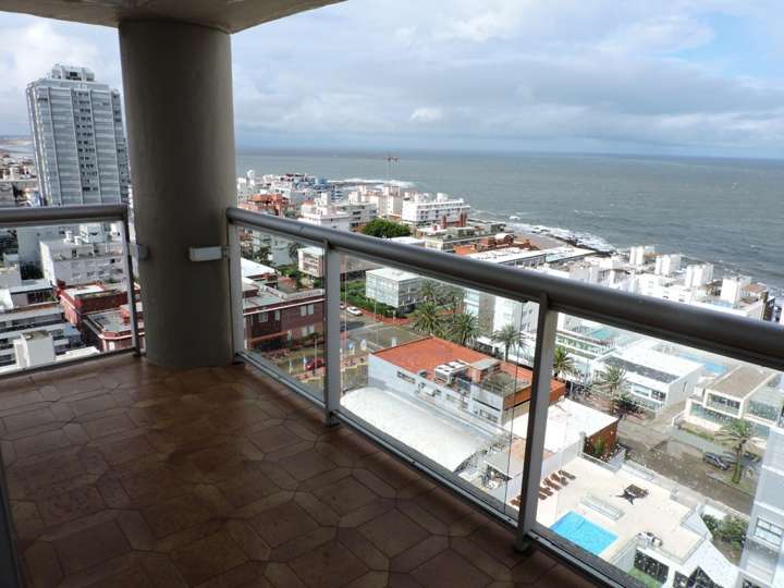 Apartamento en venta en Punta Del Este