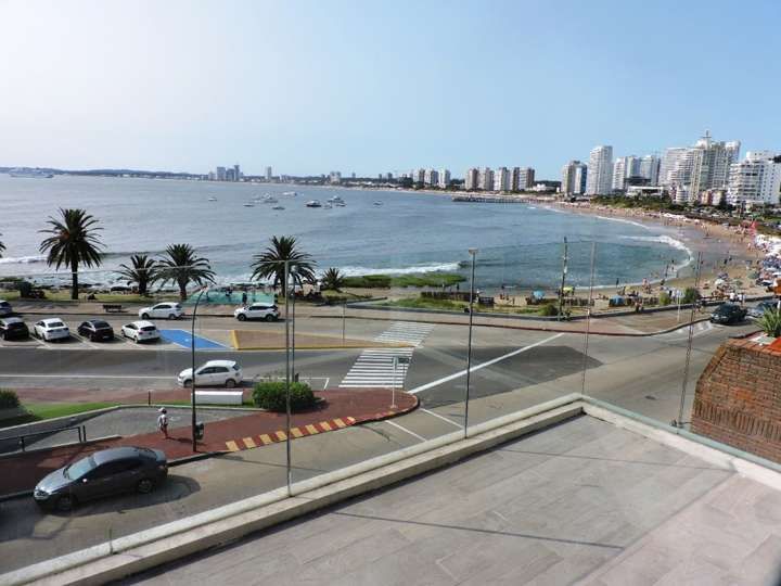 Apartamento en venta en Punta Del Este