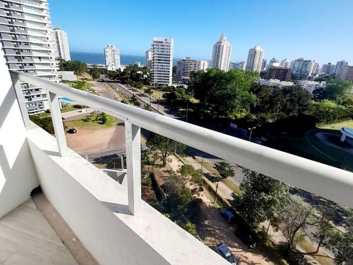 Apartamento en venta en Punta Del Este