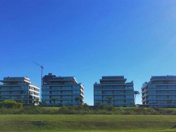 Apartamento en venta en Punta Del Este