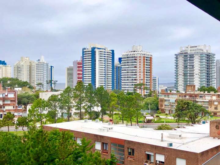 Apartamento en venta en Punta Del Este