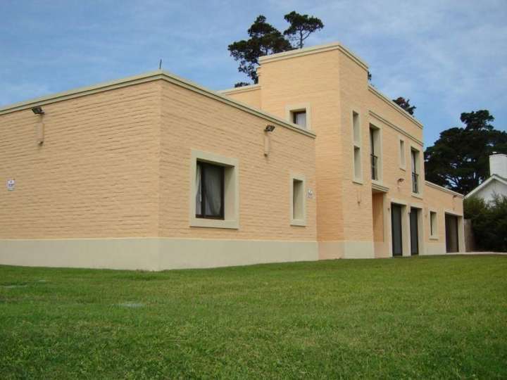 Casa en venta en Avenida de La Circunvalación, San Rafael - El Placer