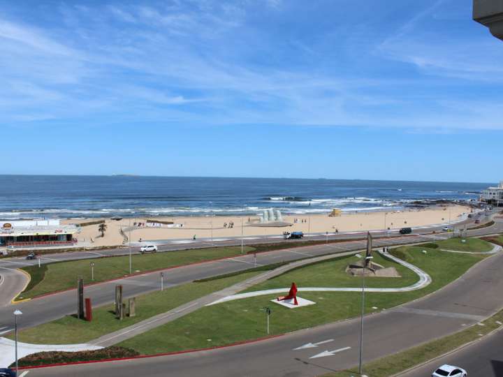 Apartamento en venta en Punta Del Este