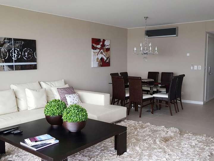 Apartamento en venta en Punta Del Este