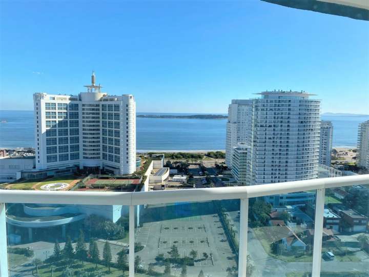 Apartamento en venta en Punta Del Este