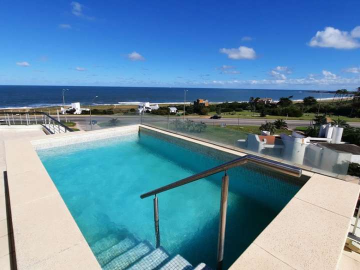 Apartamento en venta en Pinares, Maldonado