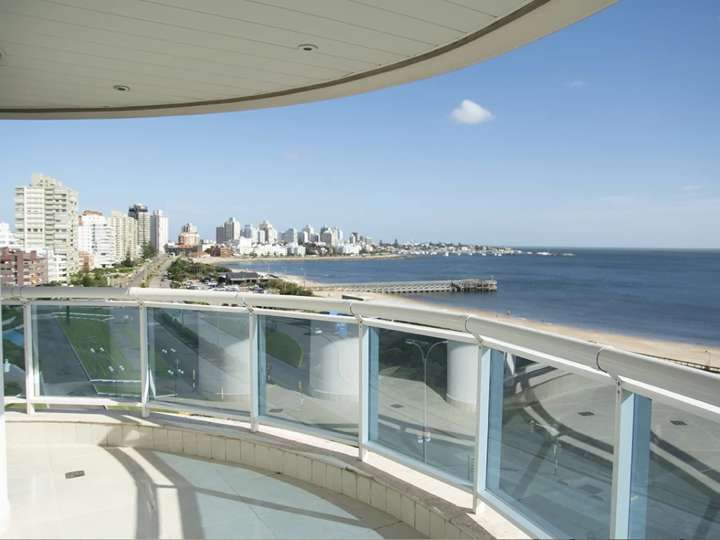 Apartamento en venta en Rambla Doctor Claudio Williman, Maldonado