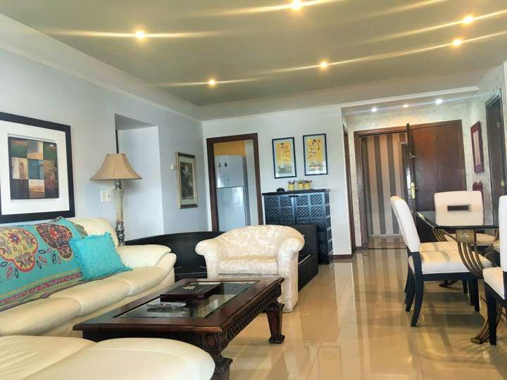 Apartamento en venta en Punta Del Este