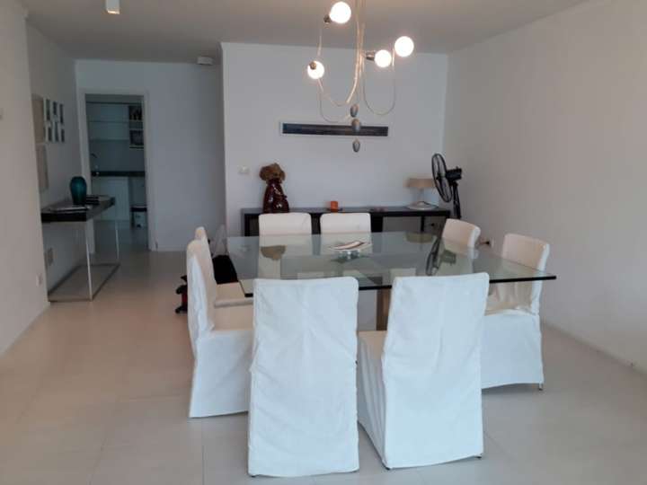 Apartamento en venta en Punta Del Este