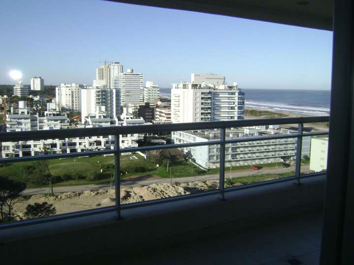 Apartamento en venta en Punta Del Este