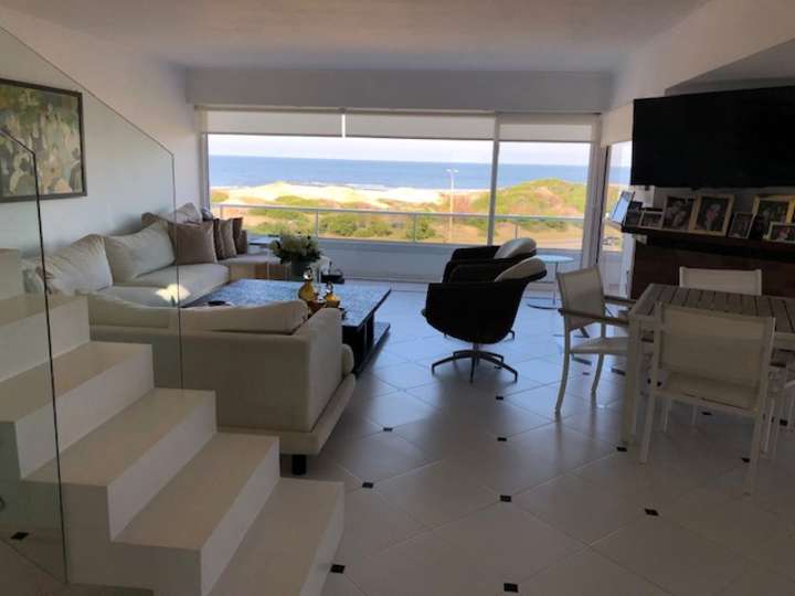 Apartamento en venta en Punta Del Este