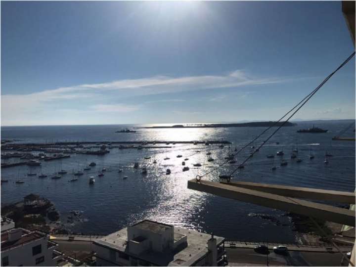 Apartamento en venta en Los Arrecifes (Calle 25), Punta Del Este