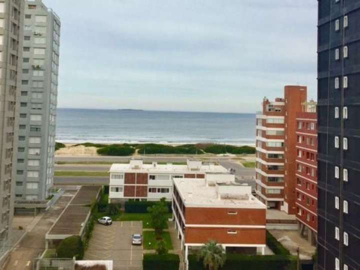 Apartamento en venta en Arazati, Punta Del Este