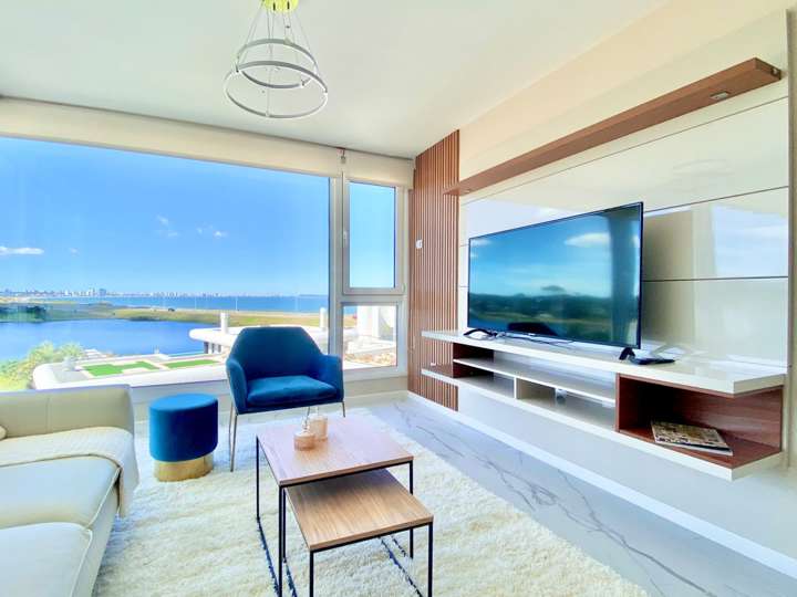 Apartamento en venta en Pinares, Maldonado