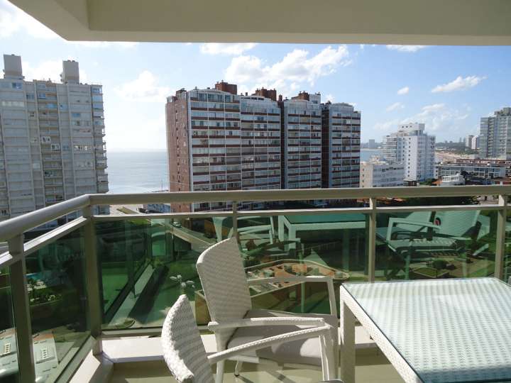 Apartamento en venta en Bulevar General José Gervasio Artigas, Punta Del Este