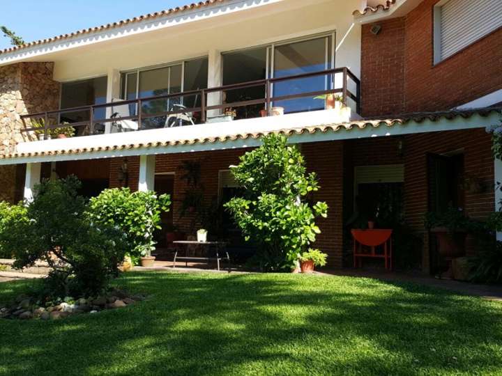 Casa en venta en Surinam, Maldonado