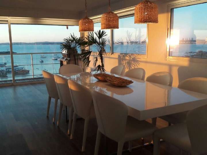 Apartamento en venta en Gorlero, Punta Del Este