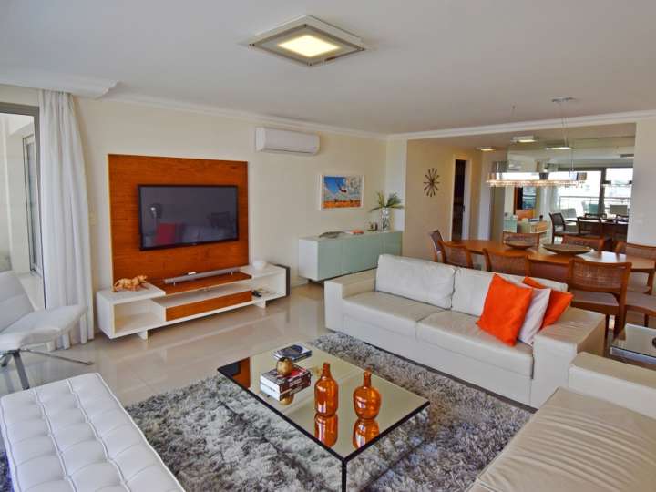 Apartamento en venta en Bulevar General José Gervasio Artigas, Punta Del Este