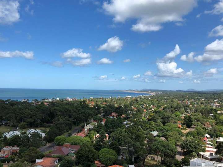 Apartamento en venta en Avenida Franklin Delano Roosevelt, Punta Del Este