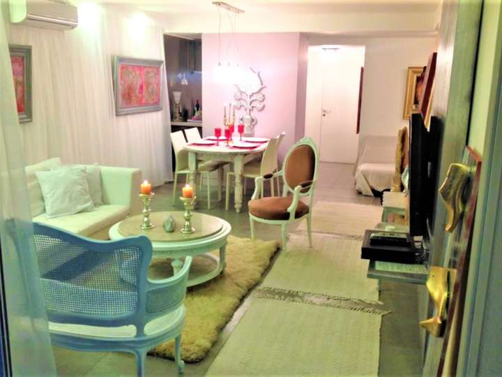 Apartamento en venta en Avenida Franklin Delano Roosevelt, Punta Del Este