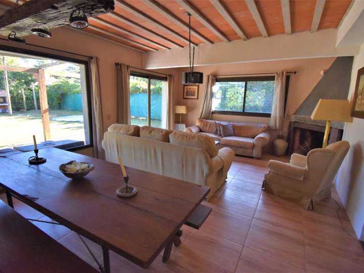 Casa en venta en General José de San Martín, Punta Del Este