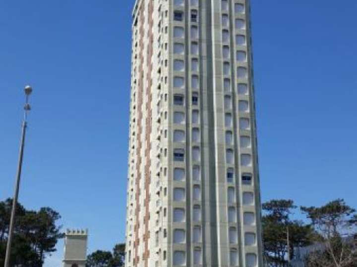 Apartamento en venta en Avenida Franklin Delano Roosevelt, Punta Del Este