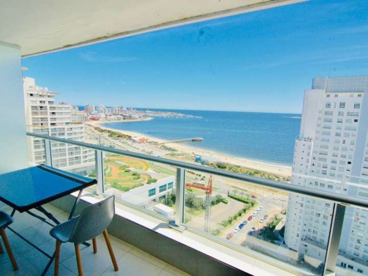 Apartamento en venta en Biarritz, Punta Del Este