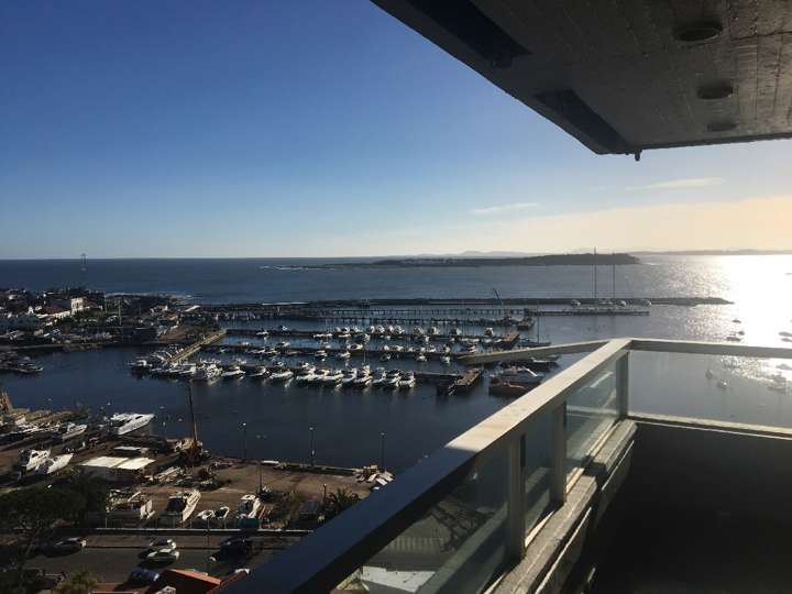 Apartamento en venta en Gorlero, Punta Del Este
