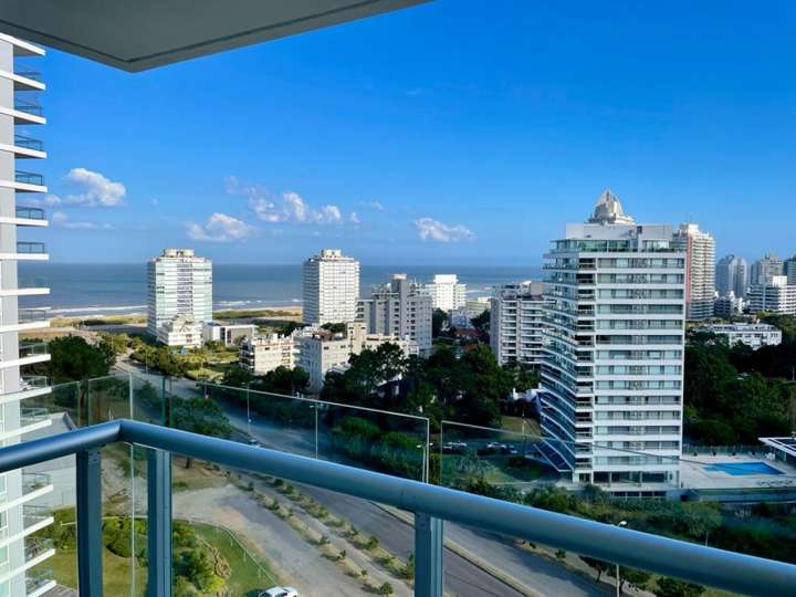 Apartamento en venta en Rambla Lorenzo Batlle Pacheco, Punta Del Este