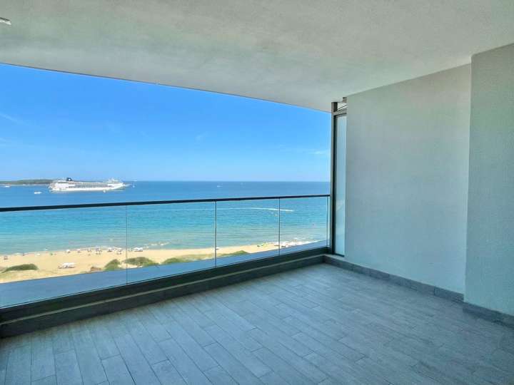 Apartamento en venta en Avenida Del Cabildo, Maldonado