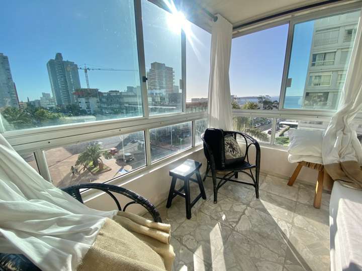 Apartamento en venta en Gorlero, Punta Del Este