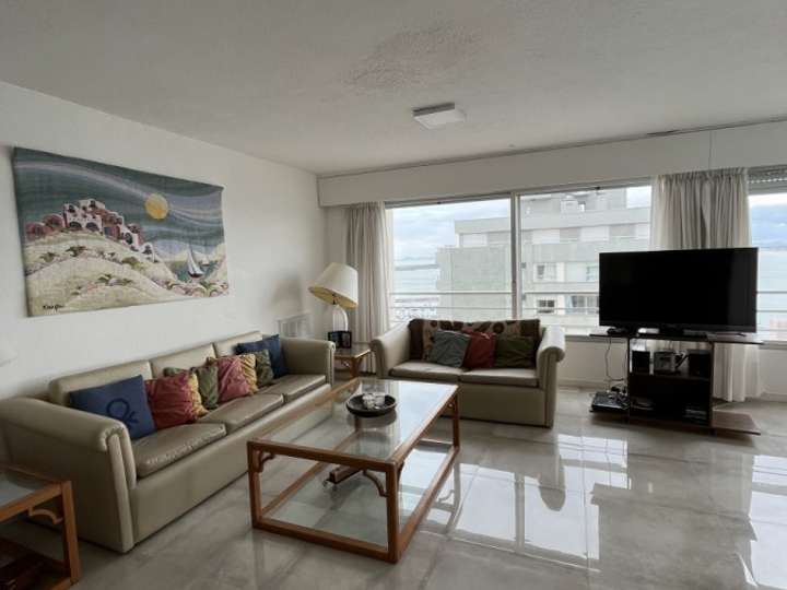 Apartamento en venta en La Galerna (Calle 21), Punta Del Este