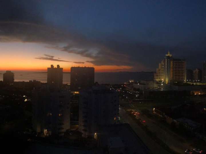 Apartamento en venta en Avenida Chiverta, Punta Del Este