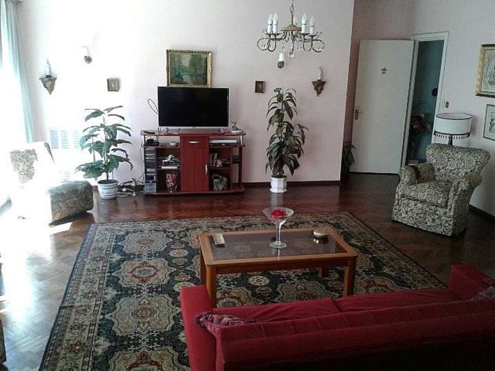 Apartamento en venta en Avenida 18 de Julio, Montevideo