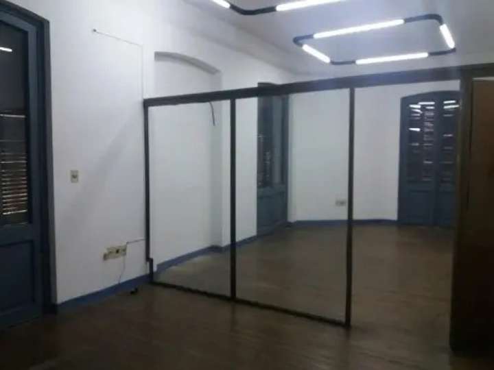 Comercial / Tienda en venta en Cerrito, Montevideo