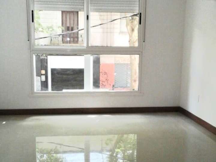 Apartamento en venta en Río Negro, Montevideo