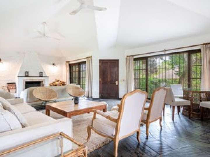 Casa en venta en Avenida William Shakespeare, Punta Del Este