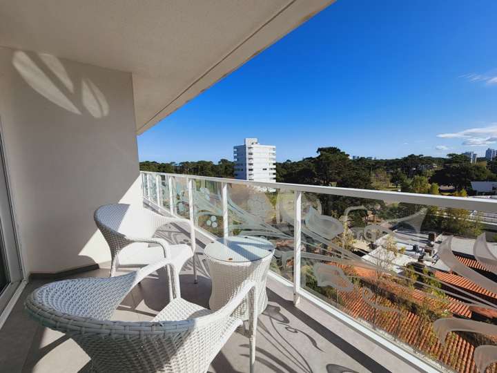 Apartamento en venta en Avenida Franklin Delano Roosevelt, Punta Del Este