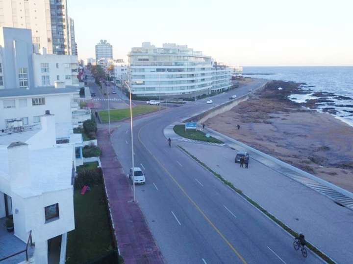 Casa en venta en Rambla General Artigas, Punta Del Este