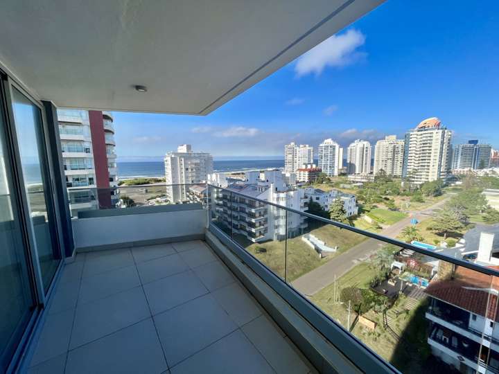 Apartamento en venta en Biarritz, Maldonado