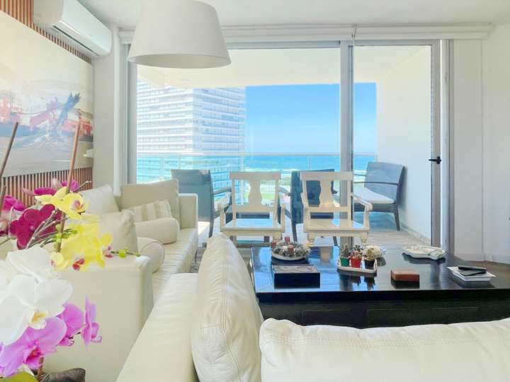 Apartamento en venta en Leyenda Patria, Punta Del Este