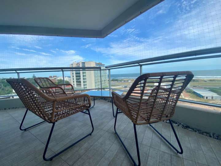 Apartamento en venta en Guanabara, Punta Del Este