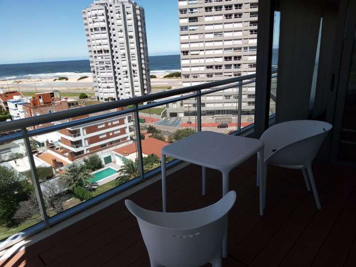 Apartamento en venta en Arazati, Punta Del Este