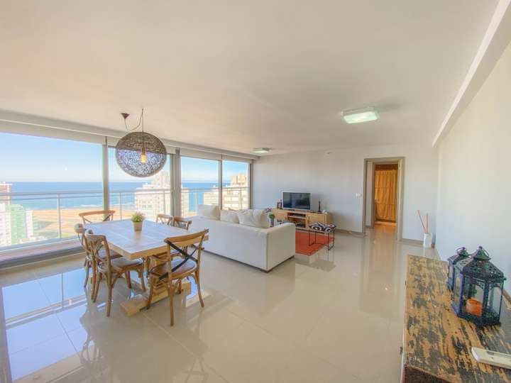 Apartamento en venta en Arazati, Punta Del Este