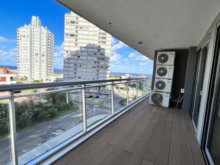 Apartamento en venta en Punta Del Este