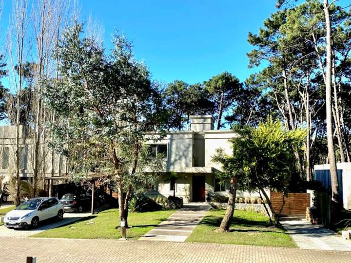 Casa en venta en Avenida de La Circunvalación, San Rafael - El Placer