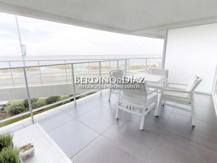 Apartamento en venta en Rambla General Artigas, Punta Del Este