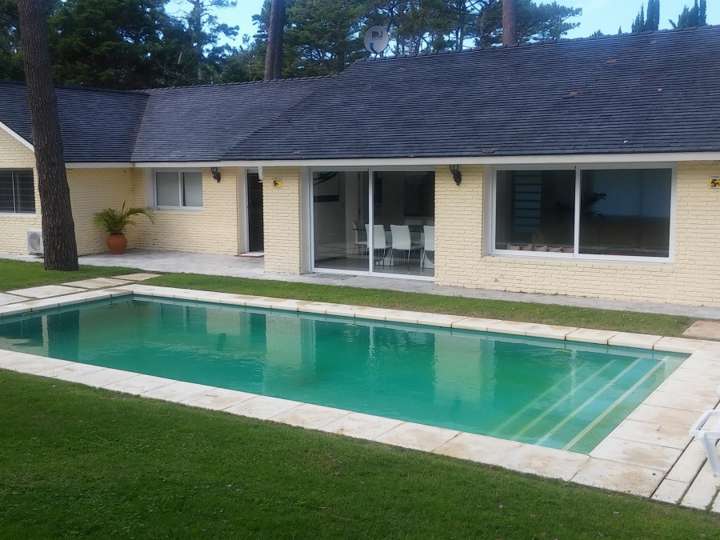 Casa en venta en Melo, Punta Del Este