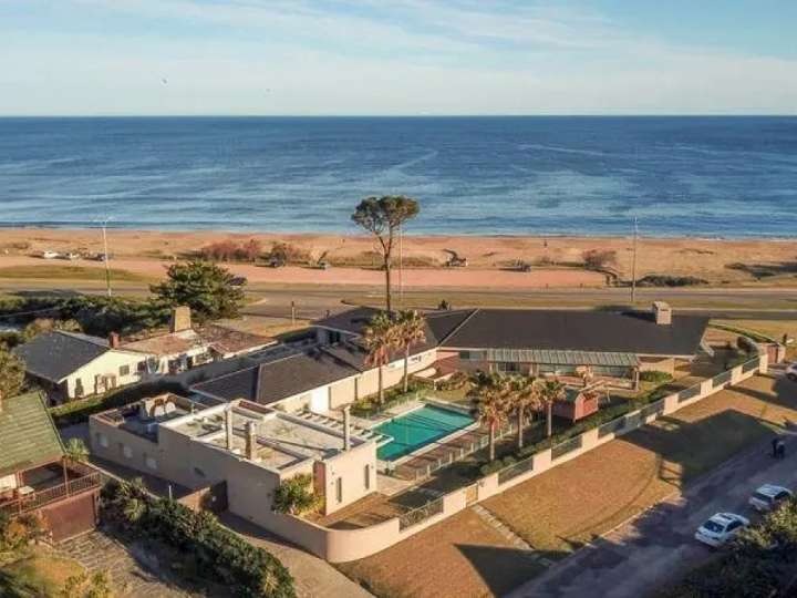 Casa en venta en Pinares, Maldonado